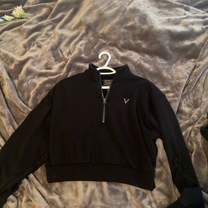 Victoria secret crew neck sweater never warn brand new didn’t like how it fit